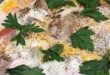 Photo of Яичница с помидорами и луком