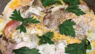 Photo of Яичница с помидорами и луком