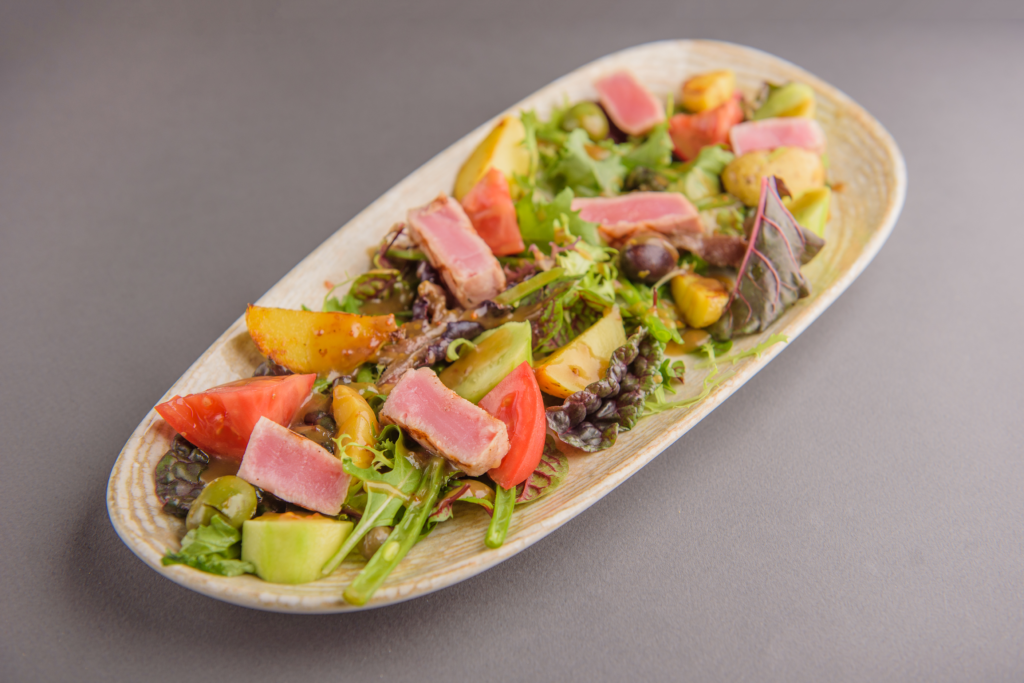 Фото 46 — Салат Нисуаз с тунцом и яйцом