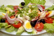 Photo of Салат с морепродуктами и авокадо