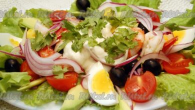 Photo of Салат с морепродуктами и авокадо